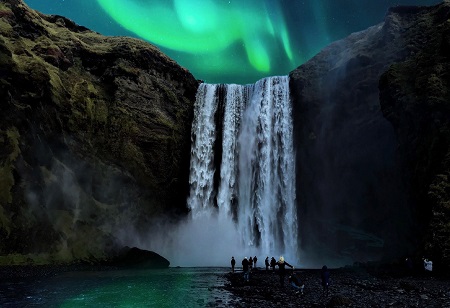 Iceland: 10 Tips For First-Time Visitors