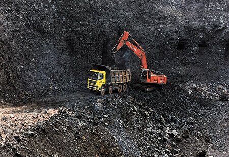 Energy Experts Doubt India's Turn To 'Dirty Coal' Commercially Unrealistic